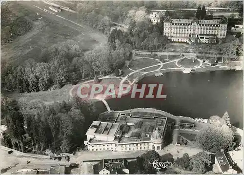 Moderne Karte Bagnoles de l'Orne Le Casino du Lac et le Grand Hotel Vue aerienne