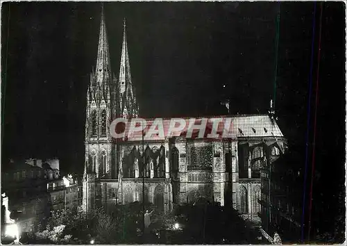 Ansichtskarte AK Clermont Ferrand La Cathedrale illuminee vue prise de la Terrasse de l'Hotel Blaise Pascal