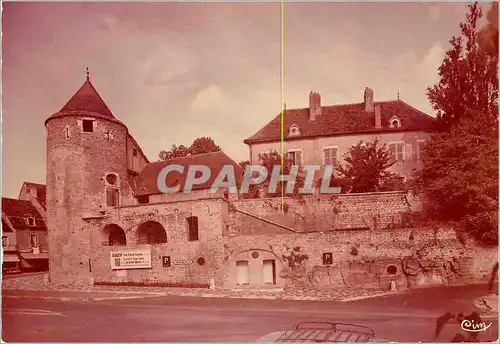 Cartes postales moderne Buxy S et L La Tour Rouge et les Remparts