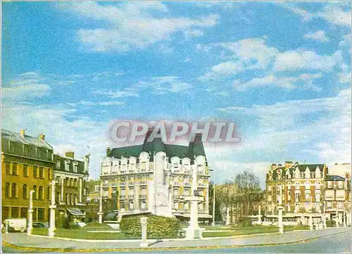 Cartes postales moderne Arras Place de la Gare