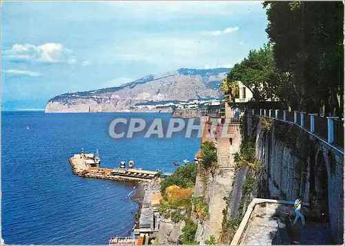 Cartes postales moderne Sorrente Panorama de Villa Communale