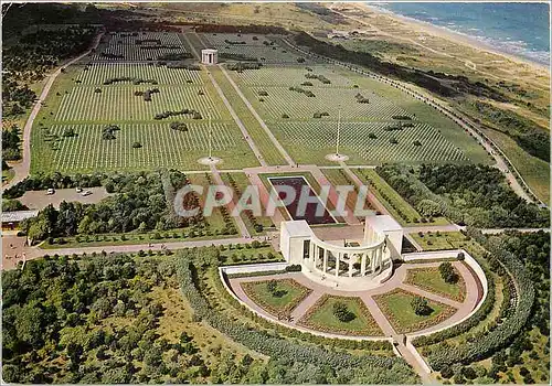 Moderne Karte La France vue du ciel Ohama Beach St Laurent sur Mer (Calvados) Le cimetiere americain le memori