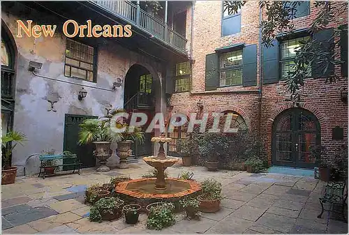 Cartes postales moderne Brulatour Coutyard Vieux Lovely patio