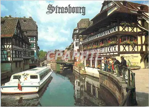 Cartes postales moderne Strasbourg (Bas Rhin) La Petite France et la Cathedrale