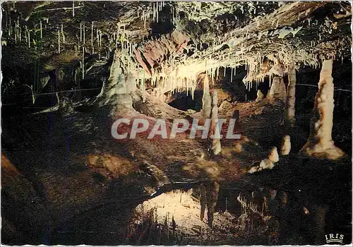 Cartes postales moderne En Guercy Les Grottes de lacave (Lumiere notre) Les Cierges