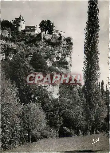 Cartes postales moderne Belcastel (Lot) Dresse sur une falaise a pic