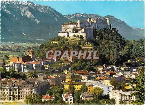 Cartes postales moderne Salzbourg et le monastere du Nonnberg au fond le Lattengebirge