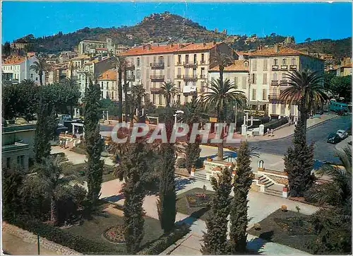 Cartes postales moderne Hyeres les Palmiers Square du Musee