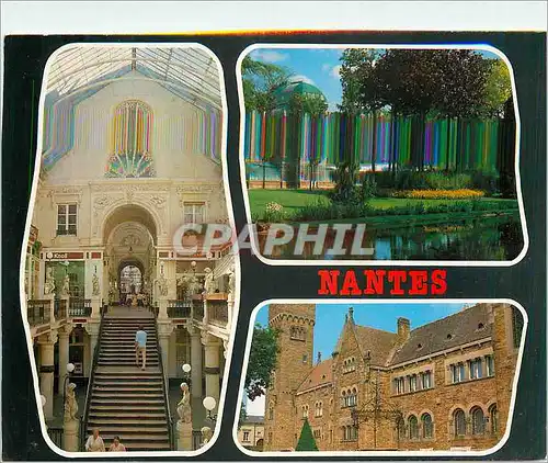 Cartes postales moderne Nantes (Loire Atalntique) Le passage Pommeraye le jardin des Plantes avec les Serres