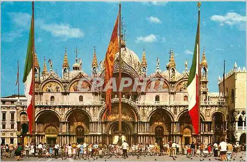 Cartes postales moderne Venice Place et Basilique de S Marc