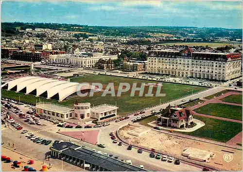 Cartes postales moderne Deauville Calvados La Plage Fleurie La Piscine le Casino et l'Hotel Royal