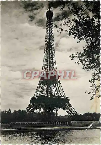 Cartes postales moderne Paris La Tour Eiffel