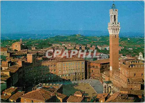 Cartes postales moderne Siena Place du Champ et Palais Communal