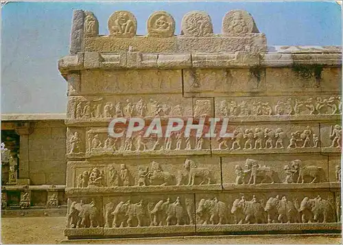 Cartes postales moderne Sculpture on the Rock Karnatak