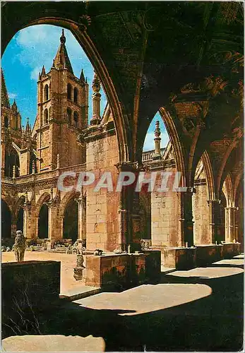 Cartes postales moderne Cathedrale Tour des le Cloitre