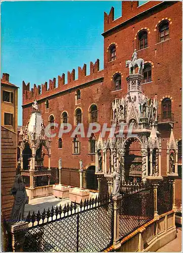Cartes postales moderne Verona Tombeaux des Scaligens