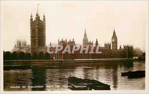 Cartes postales moderne Houses of Parliament from the Thames London