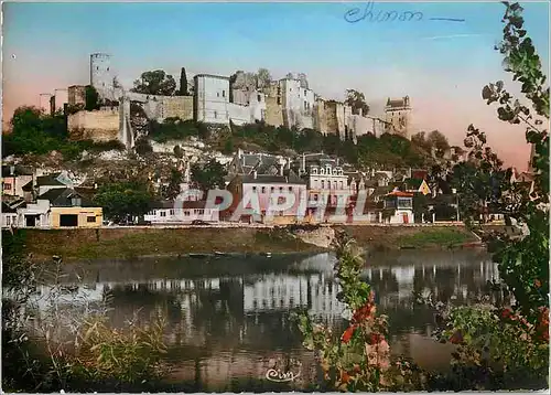 Cartes postales moderne Chinon I et L Le Chateau et la Vienne