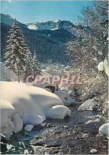 Cartes postales moderne Le Torrent Scintille a travers les Rochers de neige