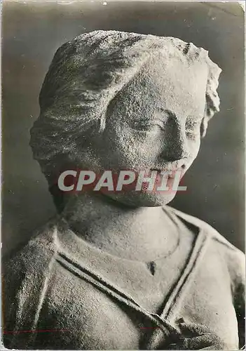 Cartes postales moderne Charroux Vienne Ancienne Abbaye Statue de Vierge Folle