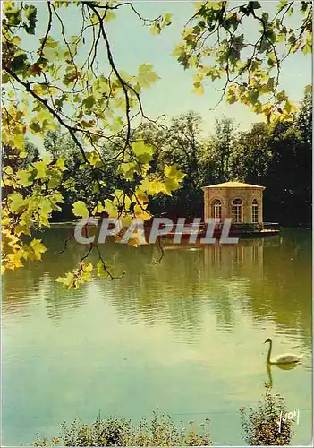 Cartes postales moderne Chateau de Fontainebleau Seine et Marne Etang des Carpes et le Pavillon bati sous Henri IV