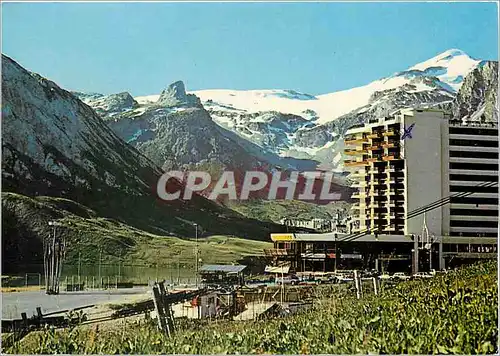 Cartes postales moderne Tignes le Lac Savoie Au fond la Grande Motte