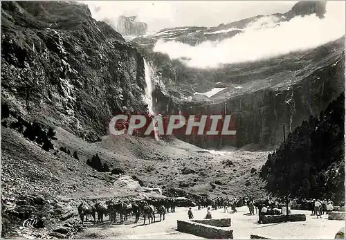 Cartes postales moderne Gavarnie Vue prise de la Terrasse de l'Hotel