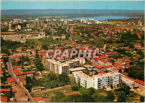 Moderne Karte Decines Rhone Vue aerienne la ville et le Grand Large