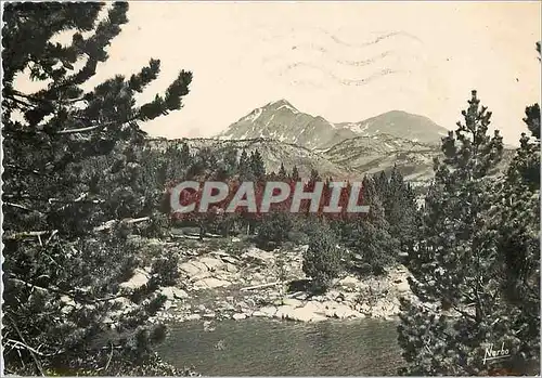 Cartes postales moderne Les Bouillouses PO Le Lac Long Le Massif du Carlitte