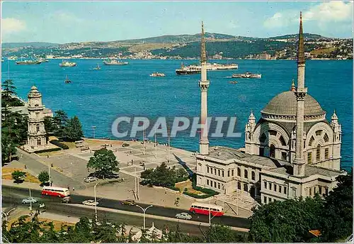 Cartes postales moderne Istanbul ve Saheserkeru Le Mosquee de Dolmabahce et le Bosphore