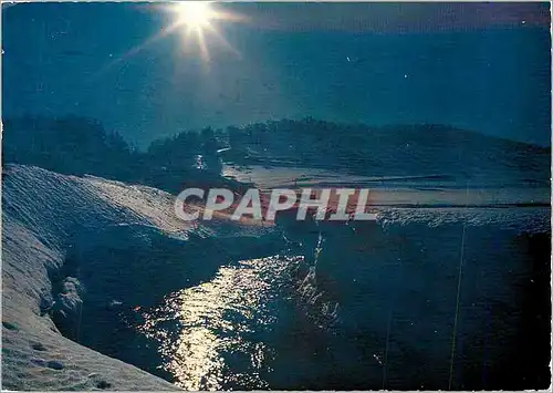 Cartes postales moderne Auvergne en hiver Clair de lune sous la neige