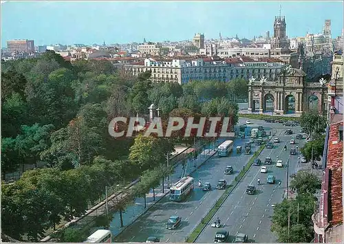 Cartes postales moderne Madrid Vue panoramique de la rue d'Alcala