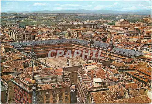 Cartes postales moderne Madrid Vue panoramique de la Grand Place