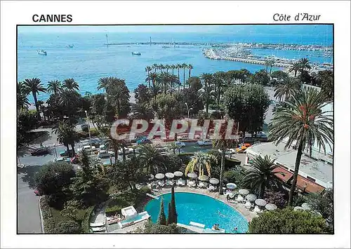 Moderne Karte Cannes La piscine du Majestic avec vus sur la Croisette le port et l'Esterel