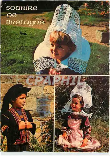 Cartes postales moderne Sourire de Bretagne Enfants en costume breton