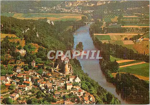 Cartes postales moderne Castelnaud Feyrac Dordogne Vue generale En arriere plan Beynac