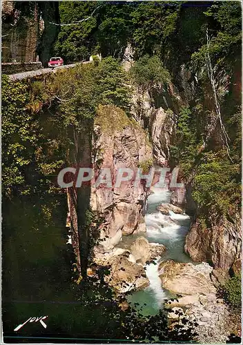 Cartes postales moderne Vallee d'Ossau Route d'Eaux Chaudes Le Gouffre du Hourat