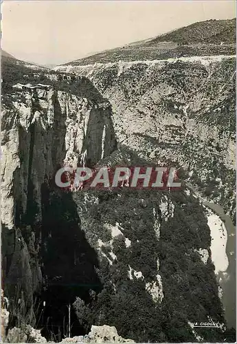 Cartes postales moderne Le Verdon Corniche Sublime de la Rive Varoise La Falaise des Cavoliers San Restaurant