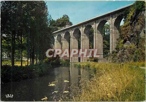 Cartes postales moderne Dinan Cite Medievale Les Bords de la Rance et le Viaduc