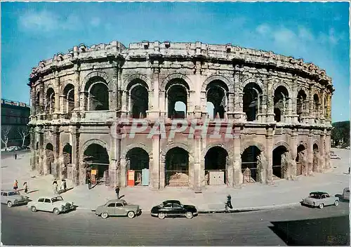 Cartes postales moderne Nimes Gard Les Arenes