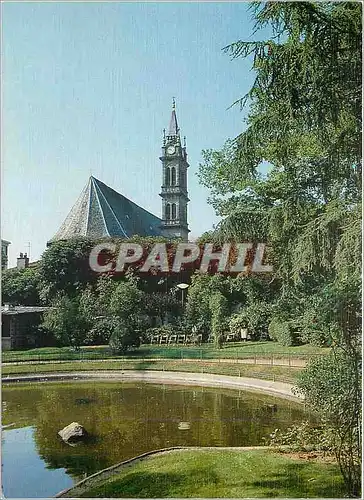 Cartes postales moderne Aurillac Cantal Capitale de la Haute Auvergne Le parc du square et Notre Dame aux Neiges