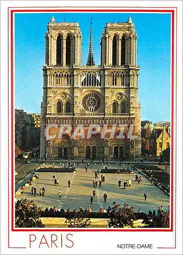 Cartes postales moderne Paris Facade de Notre Dame