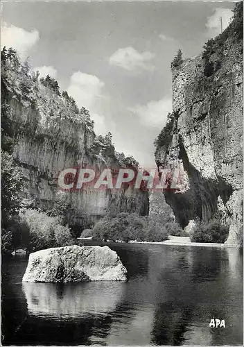 Cartes postales moderne En parcourant les Gorges du Tarn Les Detroits