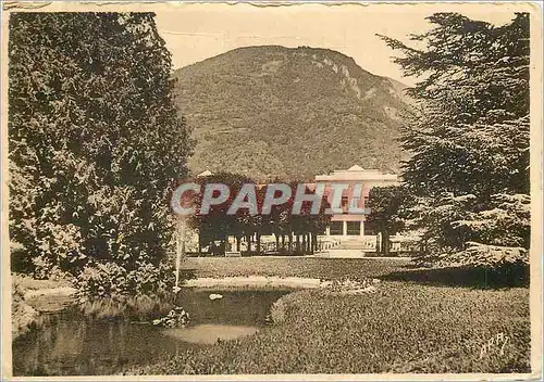 Cartes postales moderne Luchon Le Casino et le Parc