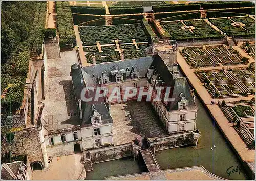 Cartes postales moderne Villandry Indre et Loire Le Chateau les Douves et l'ensemble des Jardins avec la piece d'eau