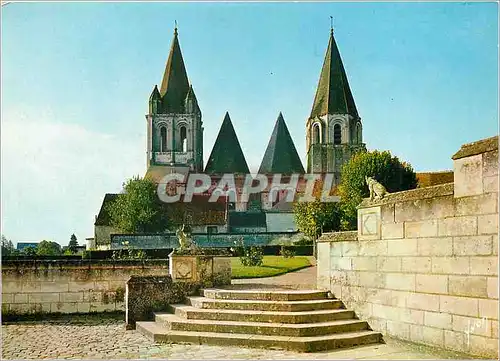 Cartes postales moderne Val de Loire Chateau de Loches Indre et Loire Collegiale Saint Ours