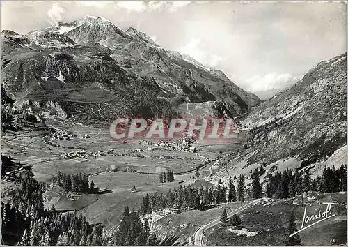 Cartes postales moderne Tignes Savoie Vue generale du bassin avant le barrage et le Mont Pourri