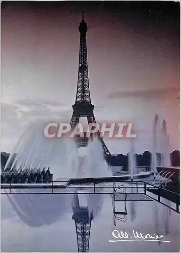 Cartes postales moderne Paris Les fontaines du Trocadero et la Tour Eiffel
