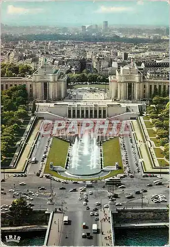 Cartes postales moderne Paris Vue depuis la Tour Eiffel sur les jardins du Trocadero et le Palais de Chaillot