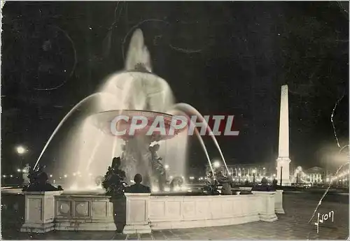 Cartes postales moderne Paris La nuit La Place de la Concorde